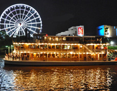 Cruise past Brisbane City icons with Kookaburra Showboat Cruises